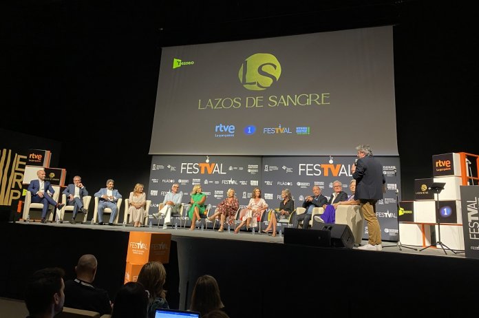 Lazos de Sangre presentación